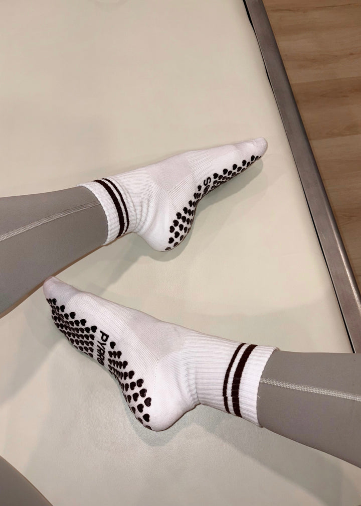 Espresso Crew Grip Sock